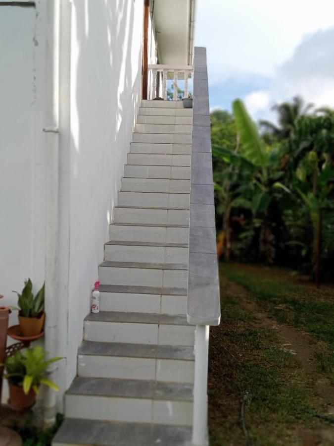 Les Forbans Selfcatering Apartment تاكاماكا المظهر الخارجي الصورة