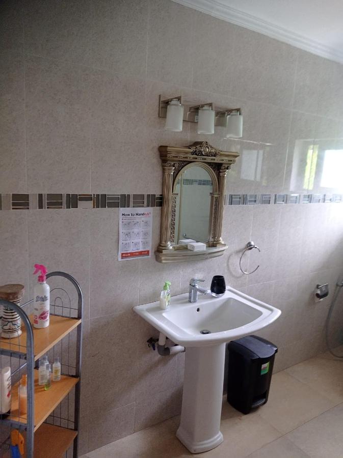 Les Forbans Selfcatering Apartment تاكاماكا المظهر الخارجي الصورة