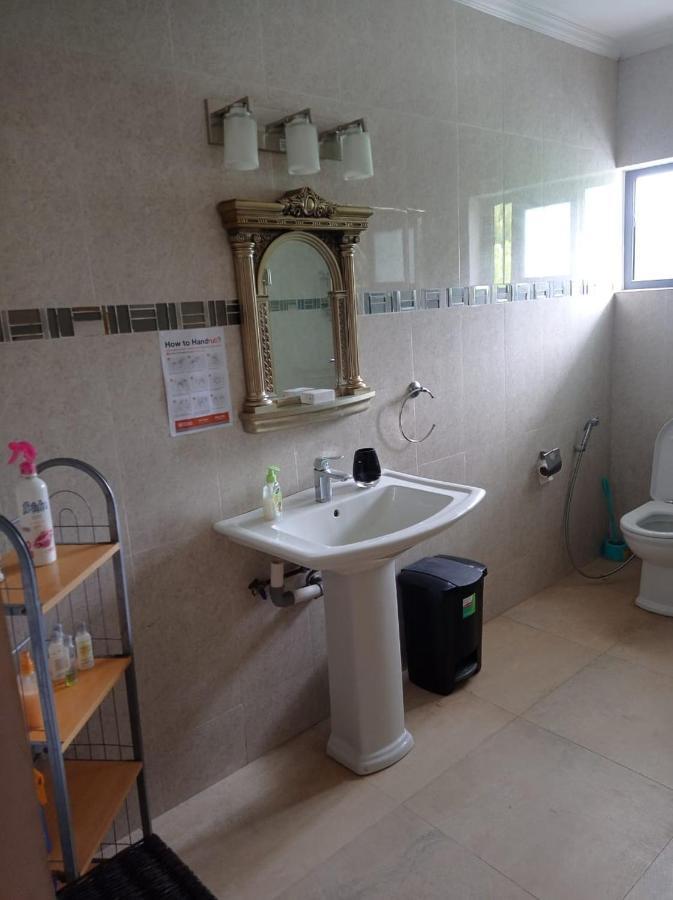 Les Forbans Selfcatering Apartment تاكاماكا المظهر الخارجي الصورة