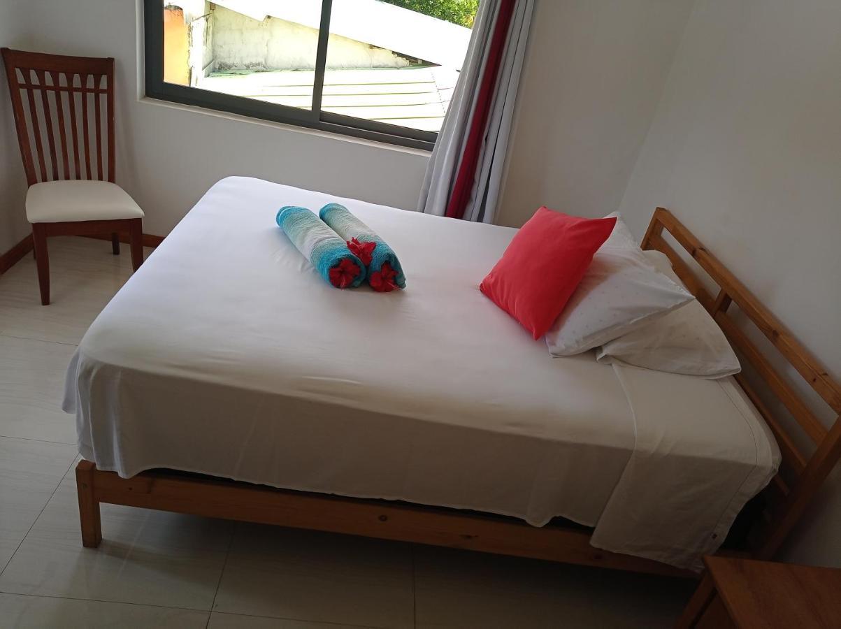 Les Forbans Selfcatering Apartment تاكاماكا المظهر الخارجي الصورة