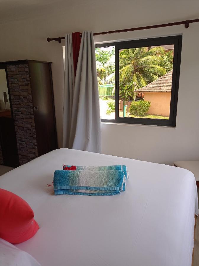 Les Forbans Selfcatering Apartment تاكاماكا المظهر الخارجي الصورة