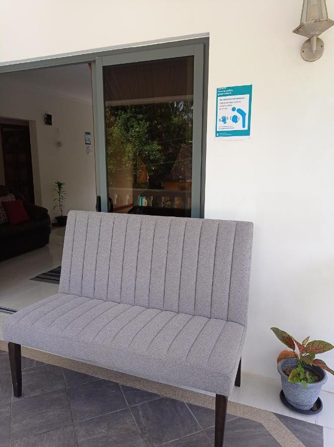 Les Forbans Selfcatering Apartment تاكاماكا المظهر الخارجي الصورة
