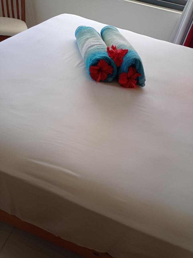 Les Forbans Selfcatering Apartment تاكاماكا المظهر الخارجي الصورة