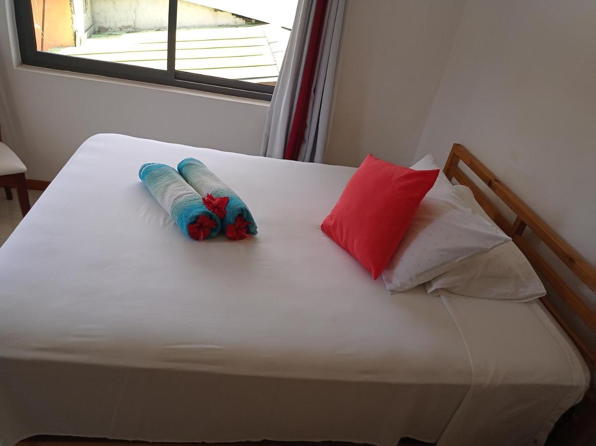 Les Forbans Selfcatering Apartment تاكاماكا المظهر الخارجي الصورة